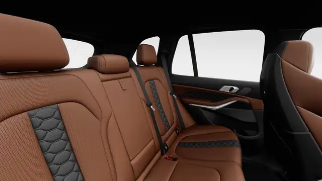 2025 BMW X5 M Competition | M Ameliore | Assist. Conduite in Cars & Trucks in City of Montréal - Image 13