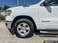 BRIGHT WHITE,MOPAR FRONT & REAR ALL-WEATHER FLOOR MATS,ENGINE: 5.7L HEMI VVT V8 W/MDS & ETORQUE (STD... (image 8)