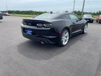 2019 CHEVROLET CAMARO RS $139 Weekly Tax in 2.0L 4CYL Turbo GASOLINE FUEL Only 32.000 km Great Gas M... (image 8)