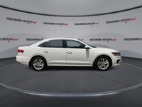 Engine: Turbo Gas 4cyl 2.0L L/100Km City: 10.2 L/100Km Hwy: 6.9 Safety Equipment Electronic Stabilit... (image 8)
