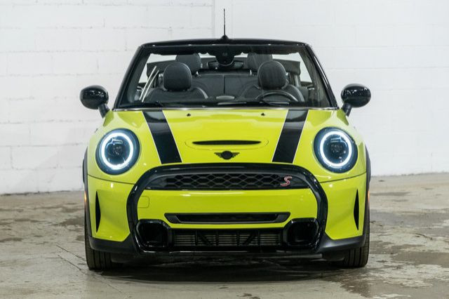 2024 MINI Convertible Cooper S | À ciel ouvert | Volant dans Autos et camions  à Ville de Montréal - Image 2