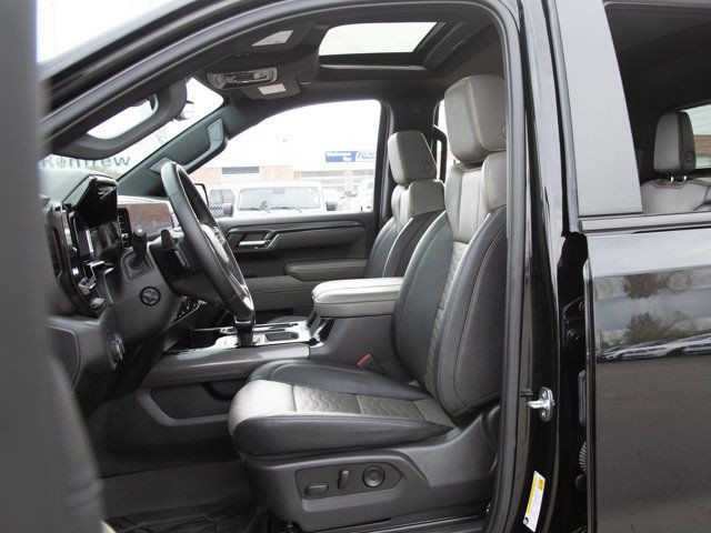 2023 Chevrolet Silverado 1500 ZR2 Technology Pkg / 6.2L in Cars & Trucks in Calgary - Image 2