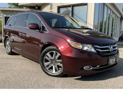 Vehicle Highlights: - Highly optioned - Dealer serviced - 8 passenger seating Here comes another des...