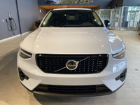 Wheels: 21" 5-Triple Open Spoke Black Alloy Volvo of Edmonton is a AMVIC Licensed Dealer. When you'r... (image 7)