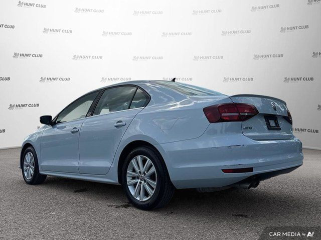2017 Volkswagen Jetta Sedan Wolfsburg Edition in Cars & Trucks in Ottawa - Image 4