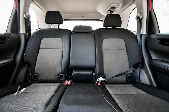 2024 Honda CR-V Sport • SUNROOF • POWER LIFTGATE • HEATED SEATS in Cars & Trucks in Kingston - Image 31