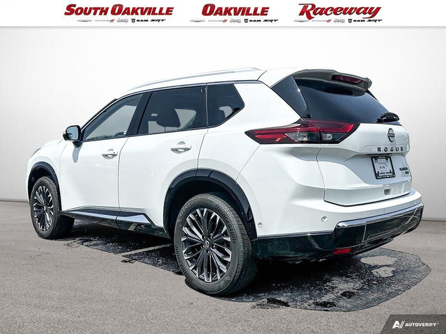 2024 Nissan Rogue PLATINUM | HEATED SEATS | NAVI | SUNROOF | CAR in Cars & Trucks in Oakville / Halton Region - Image 4
