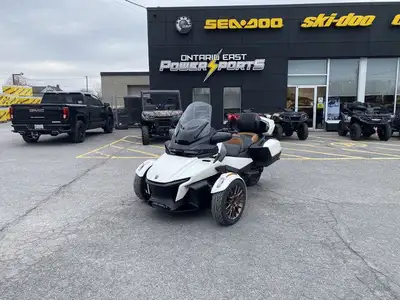 2025 Spyder RT Limited Dark WheelsWith a modern look, heightened comfort, and extra storage, the Spy...