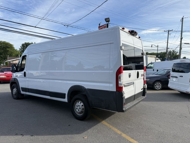 2016 Ram ProMaster fourgonnette utilitaire in Cars & Trucks in Laval / North Shore - Image 4