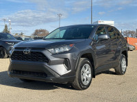 Heated Seats, Apple CarPlay, Android Auto, Blind Spot Monitoring, Lane Keep Assist! At Subaru Edmont... (image 4)