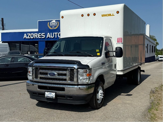 2021 Ford E-Series Cutaway E-450|16 Foot Box|Pull Out Ramp|Certi in Cars & Trucks in City of Toronto