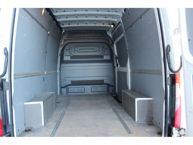2019 Mercedes-Benz Sprinter Cargo Van 144\" - HIGH ROOF - 3.0L D in Cars & Trucks in City of Toronto - Image 2