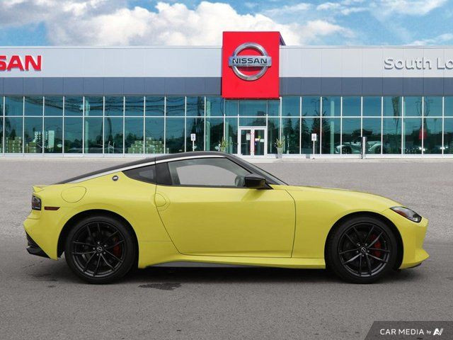 2023 Nissan Z Performance in Cars & Trucks in London - Image 2