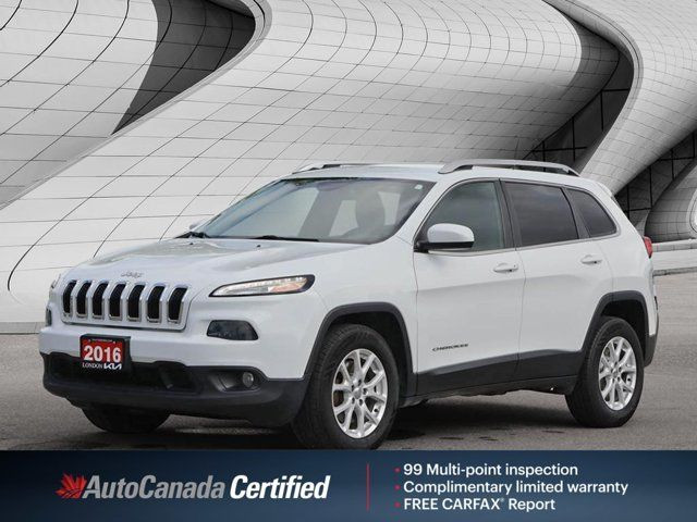 2016 Jeep Cherokee North | AWD | Cruise Control | 9 Speakers in Cars & Trucks in London