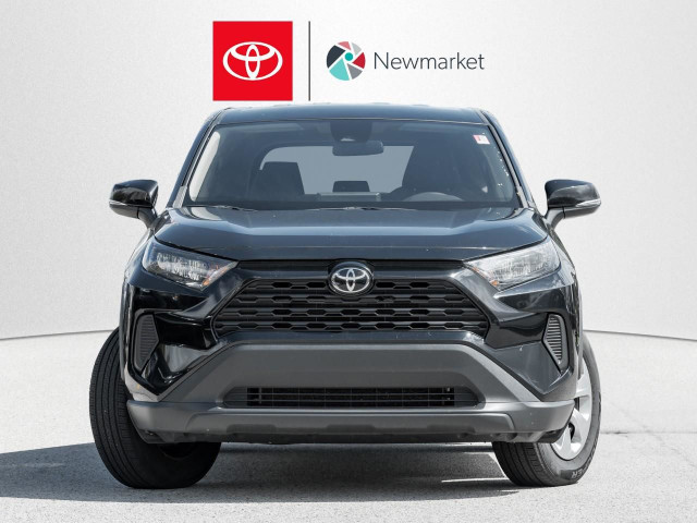 2022 Toyota RAV4 LE in Cars & Trucks in Markham / York Region - Image 2