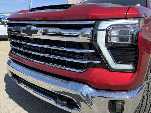 2025 Chevrolet Silverado 2500HD LTZ in Cars & Trucks in Edmonton - Image 4