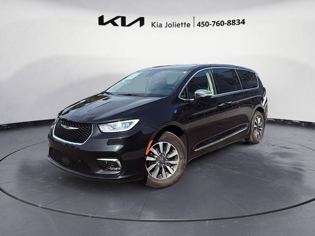 2022 Chrysler Pacifica Hybrid Limited CUIR TOIT OUVRANT NAVIGATI in Cars & Trucks in Lanaudière