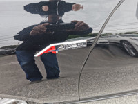• Power_Steering • Power_Brakes • Power_Windows • Cruise_Control • Alloy_Wheels • Power_Lumbar_Suppo... (image 9)