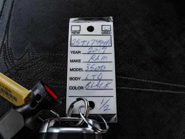 2019 Ram 3500 Limited Level 1 6.7L in Cars & Trucks in Strathcona County - Image 34