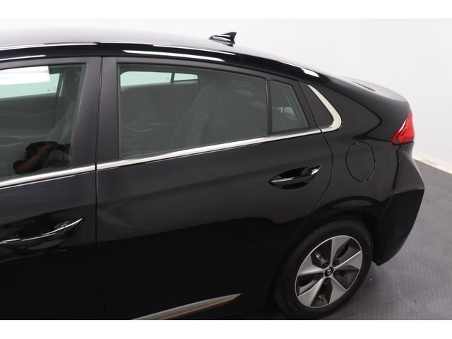 2019 Hyundai Ioniq Electric PREFERRED, 100%-ELECTRIC, NAVI, CARP in Cars & Trucks in Longueuil / South Shore - Image 4
