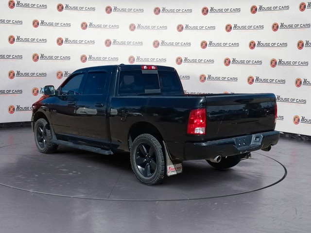 2018 Ram 1500 Big Horn 4x4 Crew Cab 6'4 Box in Cars & Trucks in Lethbridge - Image 4