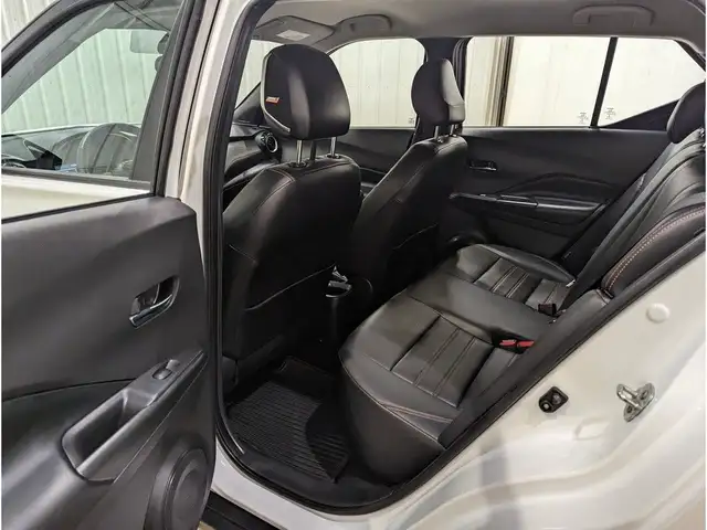 2020 Nissan Kicks SR No Accidents | Leather | Bluetooth | FWD dans Autos et camions dans Calgary - Image 14
