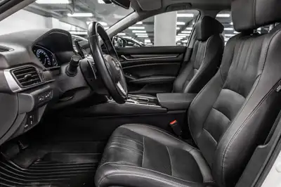 2019 Honda Accord Sedan Touring CVT| Caméra | Toit ouvrant | Car, View more