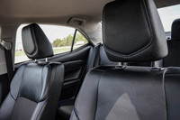 Front Wheel Drive,Power Mirror(s),ABS,Intermittent Wipers,Automatic Headlights,Daytime Running Light... (image 8)