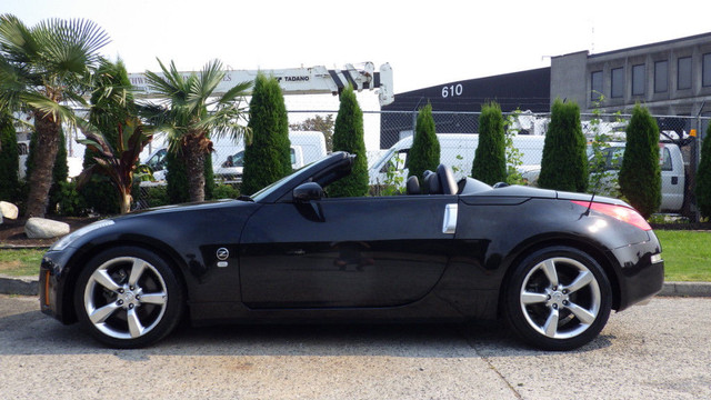 2006 Nissan 350Z Fairlady in Cars & Trucks in Delta/Surrey/Langley - Image 4