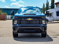Welcome To Sherwood Park Chevrolet. The #1 Volume Chevrolet Dealer in Canada. This Chevrolet SILVERA... (image 2)