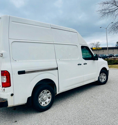 2012 Nissan NV 3500 V8 S High Roof