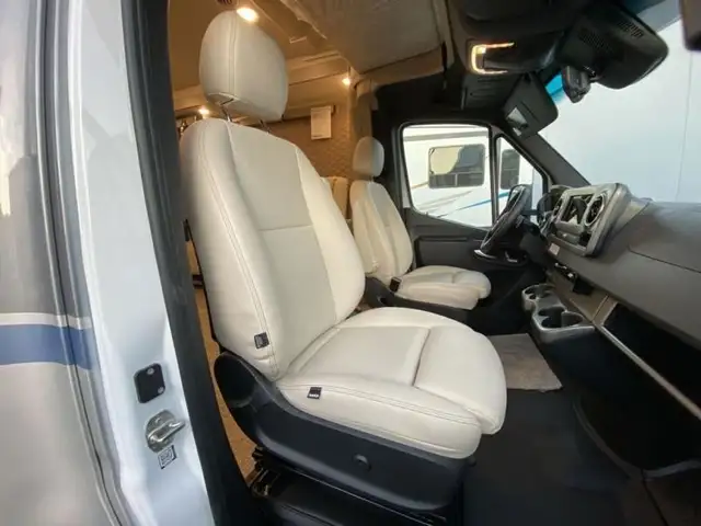 2025 Winnebago View 24T in RVs & Motorhomes in Abbotsford - Image 33
