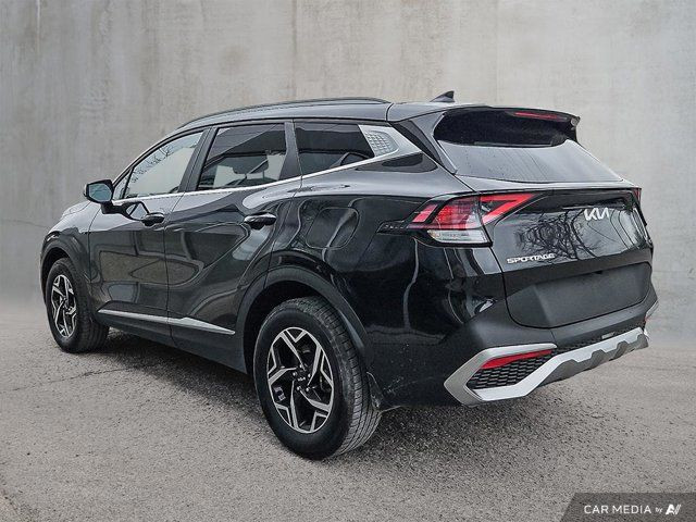 2023 Kia Sportage LX AWD | Heated Seats | Apple CarPlay in Cars & Trucks in Ottawa - Image 2