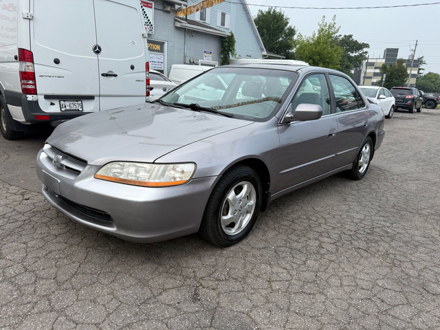2000 Honda Accord EX Auto w/Leather in Cars & Trucks in Hamilton