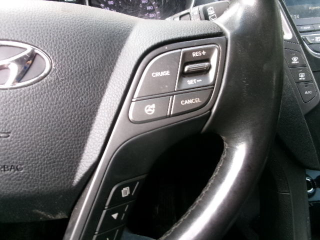 2015 Hyundai Santa Fe XL Limited in Cars & Trucks in Muskoka - Image 4