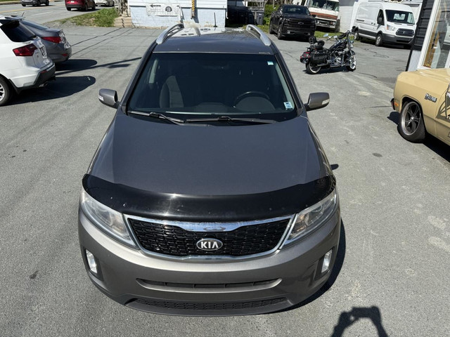 2014 KIA Sorento AWD 4dr V6 Auto LX VERY CLEAN Only $6995 in Cars & Trucks in Bedford - Image 4