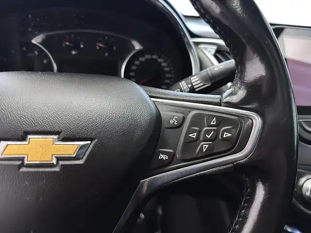 2018 Chevrolet Malibu Premier 2,0 Turbo Toit pano Cuir Audio Bos in Cars & Trucks in Laval / North Shore - Image 20