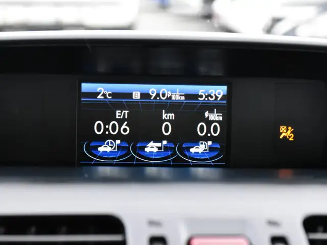 2015 Subaru Forester I Convenience in Cars & Trucks in Kitchener / Waterloo - Image 25