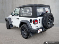 This Jeep Wrangler has a powerful Regular Unleaded V-6 3.6 L/220 engine powering this Manual transmi... (image 3)