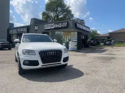 Gorgeous Audi Q5-2017, in excellent condition. No accidents, backup camera, navigation, blind spot m...