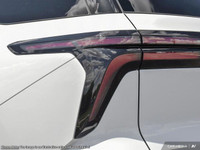 This Chevrolet Traverse has a strong Gas I4 2.5L/ engine powering this Automatic transmission. *Get... (image 9)