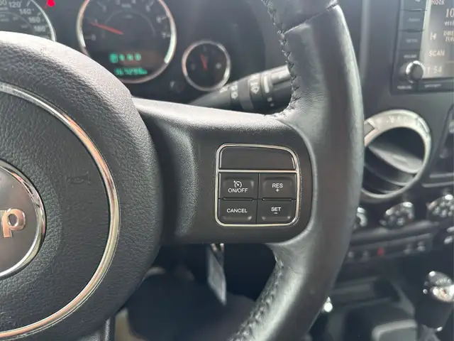 2017 Jeep Wrangler Unlimited Sahara in Cars & Trucks in Oshawa / Durham Region - Image 24