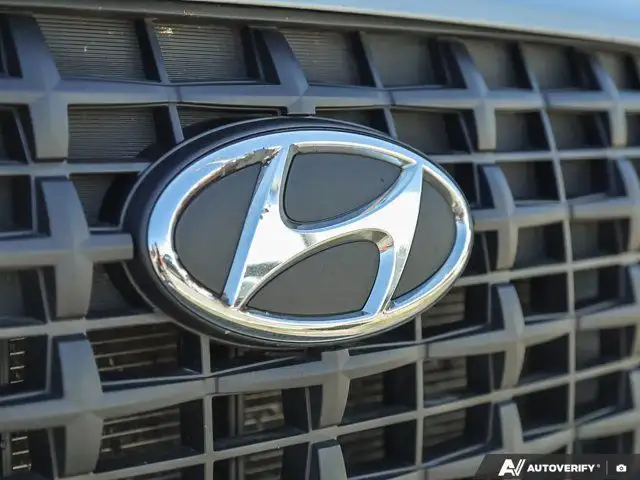 2022 Hyundai Venue Preferred | No Accidents | Apple CarPlay in Cars & Trucks in Calgary - Image 13