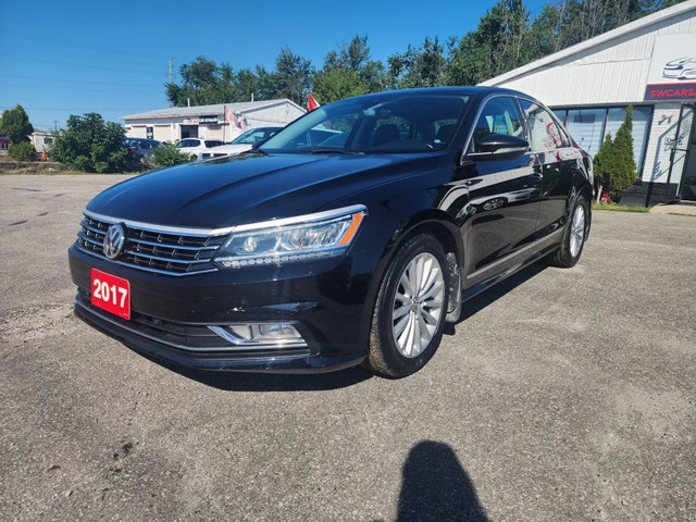 2017 VOLKSWAGEN PASSAT 1.8T SE 1.8T SE in Cars & Trucks in Barrie - Image 4