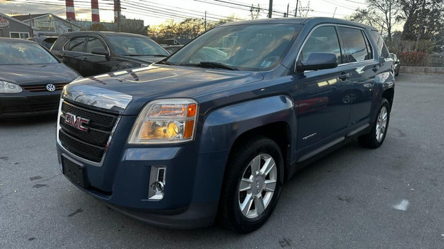 2011 GMC Terrain SLE-1 2.4L AWD | New MVI | Back-up Camera in Cars & Trucks in Dartmouth