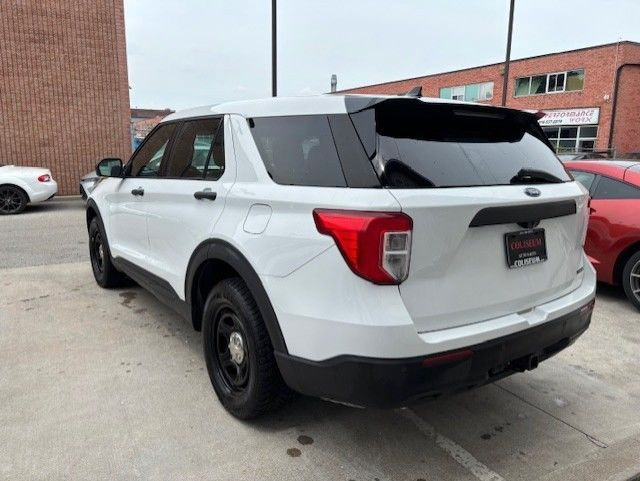 2020 Ford Police Interceptor Utility AWD HYBRID **BACK UP CAMERA in Cars & Trucks in City of Toronto - Image 3