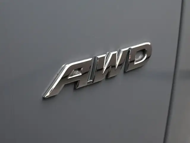2020 Honda CR-V SPORT SPORT in Cars & Trucks in City of Halifax - Image 22