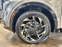 This one owner 2023 Kia Sportage EX Premium AWD offers a blend of power, safety, and technology. Its... (image 5)