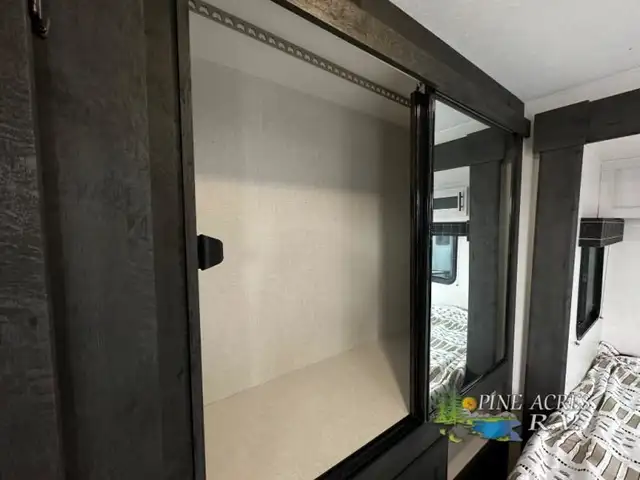 2023 KZ Sportsmen 363FL in Travel Trailers & Campers in Truro - Image 21