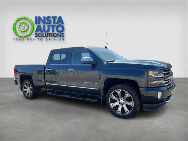 2017 Chevrolet Silverado 1500 LTZ Z71 Crew Cab 4x4 5.3L in Cars & Trucks in St. Albert - Image 3